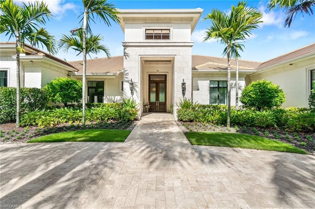 385 Colony Dr , Naples, FL 34108 Photo