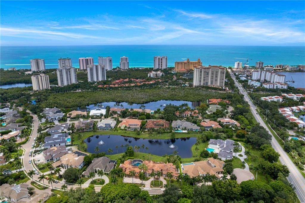 385 Colony Dr , Naples, FL 34108 Photo