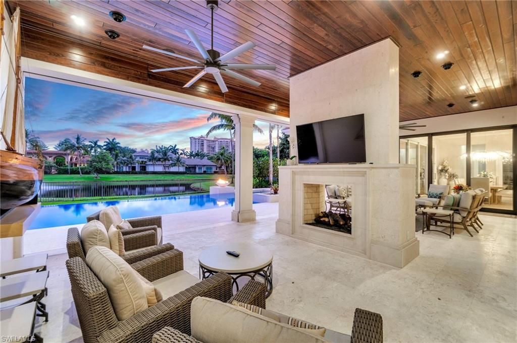 385 Colony Dr , Naples, FL 34108 Photo