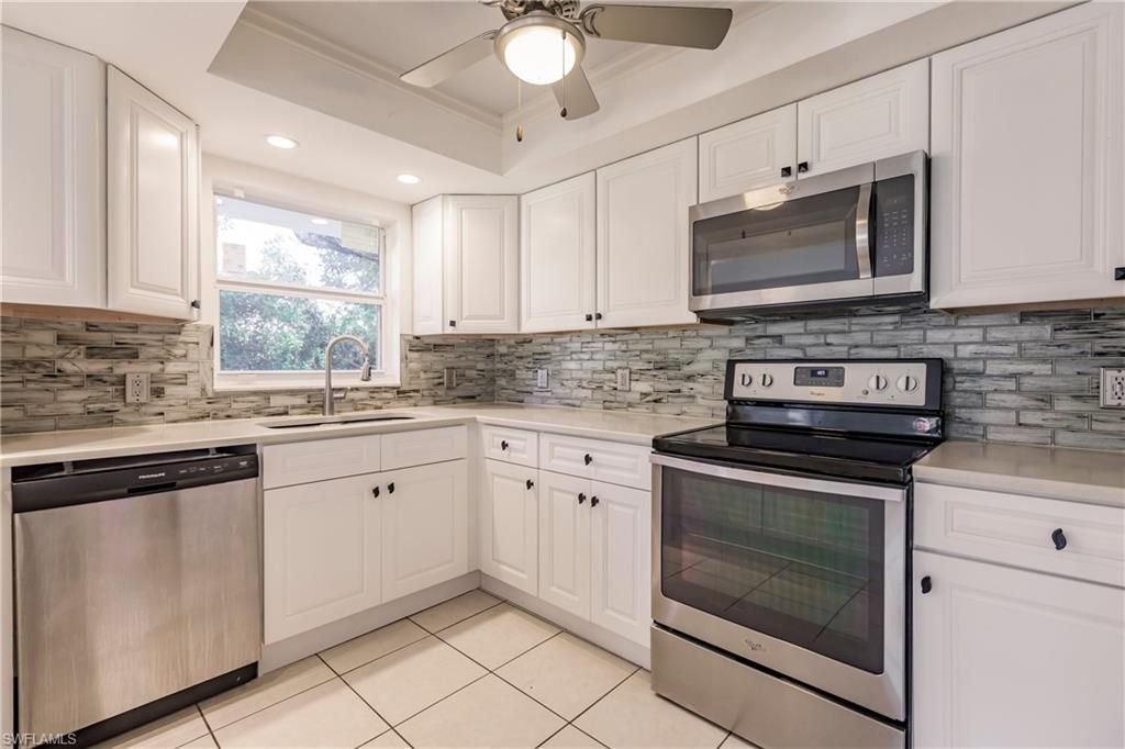 217 Yorkshire Ct , Unit 2, Naples, FL 34112 Photo