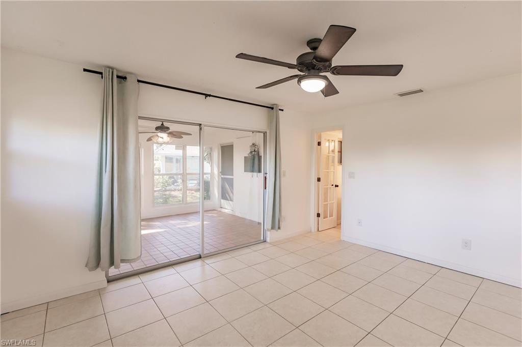 217 Yorkshire Ct , Unit 2, Naples, FL 34112 Photo