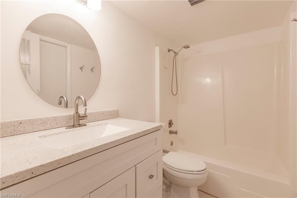 217 Yorkshire Ct , Unit 2, Naples, FL 34112 Photo