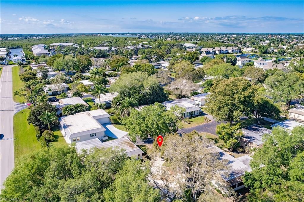 217 Yorkshire Ct , Unit 2, Naples, FL 34112 Photo
