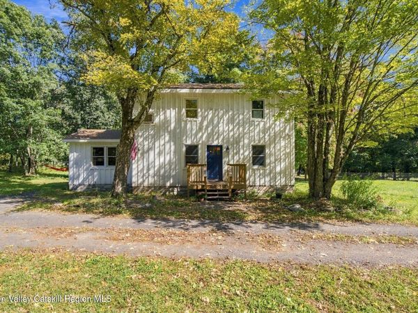 952 Ira Vail Road, Leeds, NY 12451