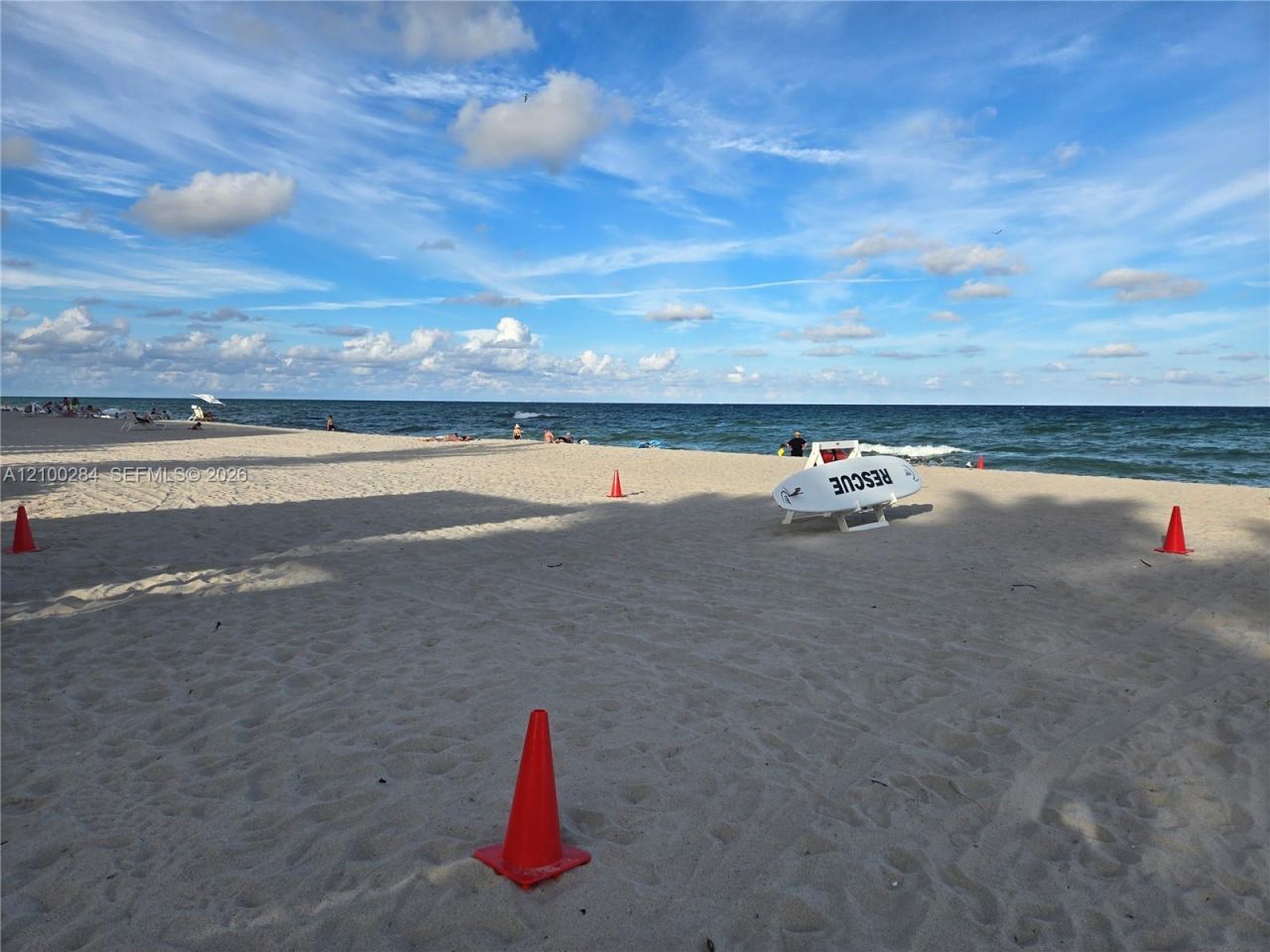 900 NE 12th Ave, Unit 608, Hallandale Beach, FL 33009 Photo