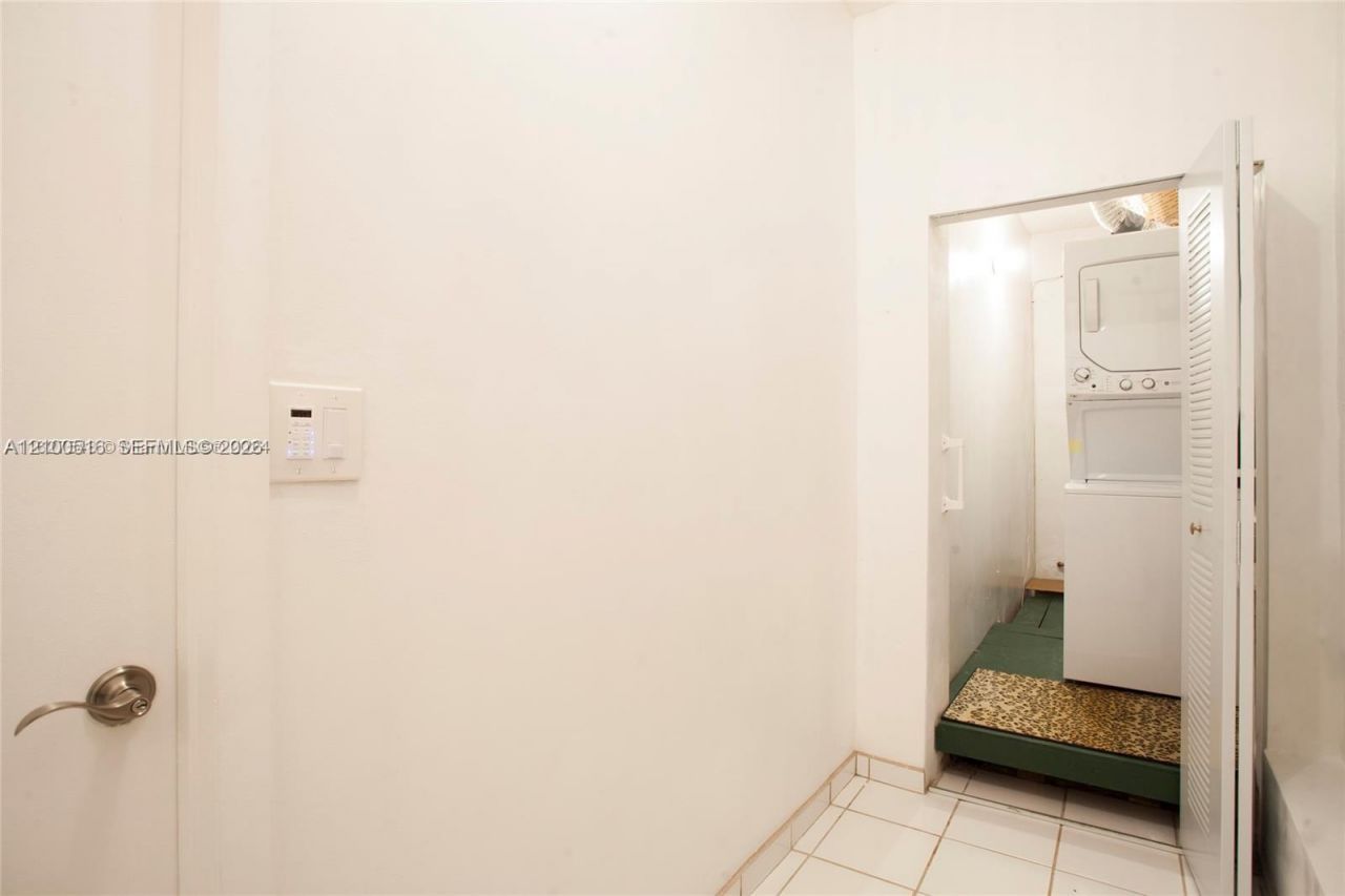 Please Call For Address, Unit 1, Miami Beach, FL 33140 Photo