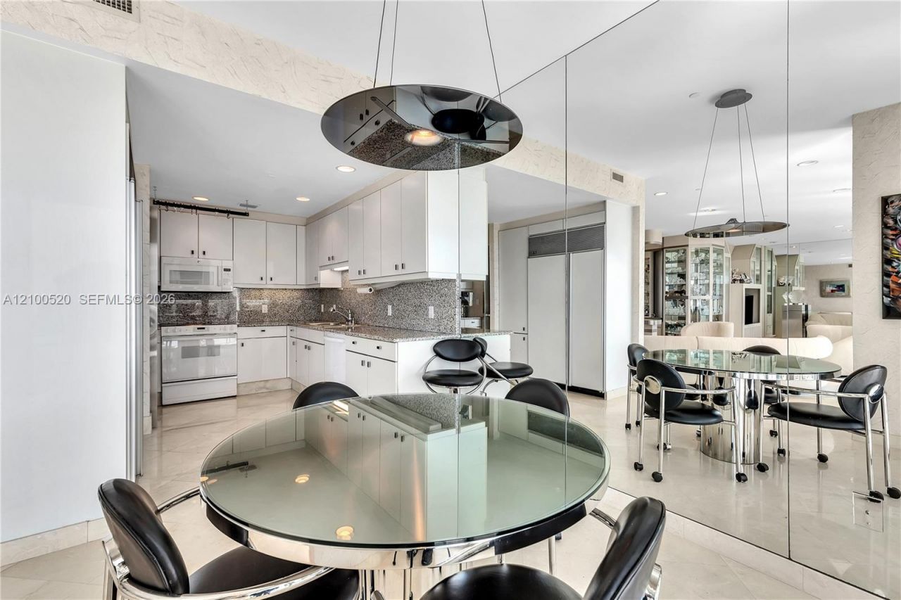 10101 Collins Ave , Unit 11D +Caban, Bal Harbour, FL 33154 Photo