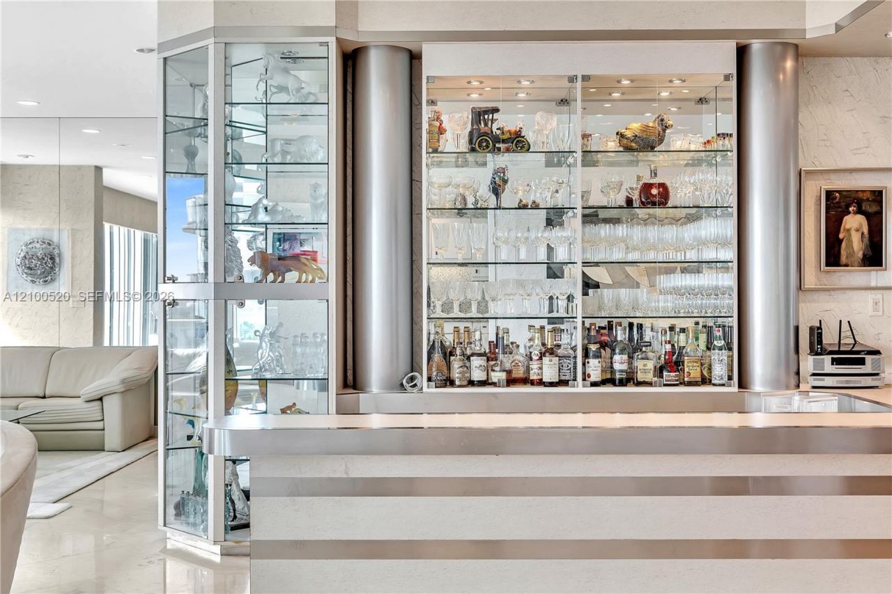 10101 Collins Ave , Unit 11D +Caban, Bal Harbour, FL 33154 Photo