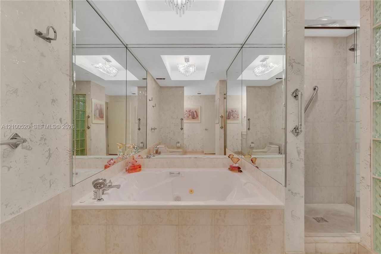 10101 Collins Ave , Unit 11D +Caban, Bal Harbour, FL 33154 Photo