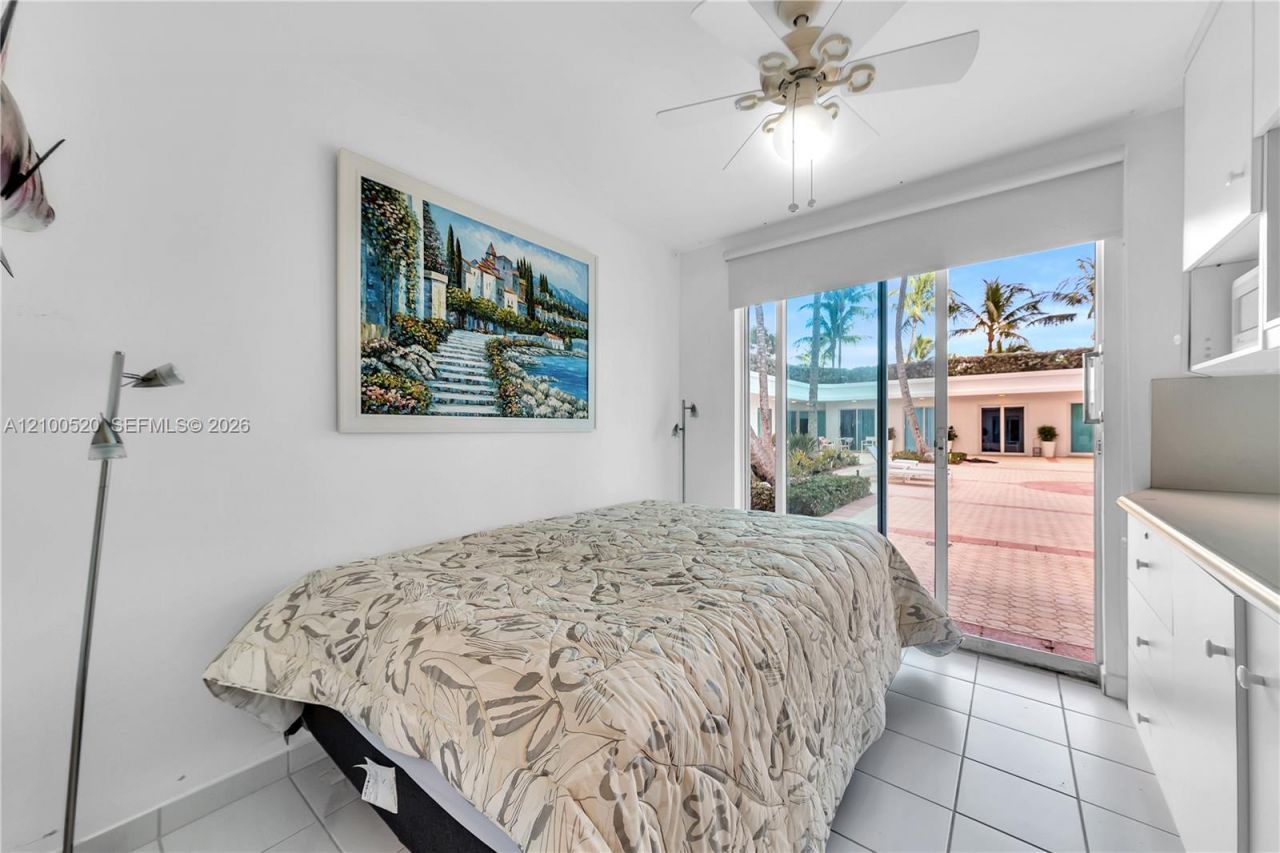 10101 Collins Ave , Unit 11D +Caban, Bal Harbour, FL 33154 Photo