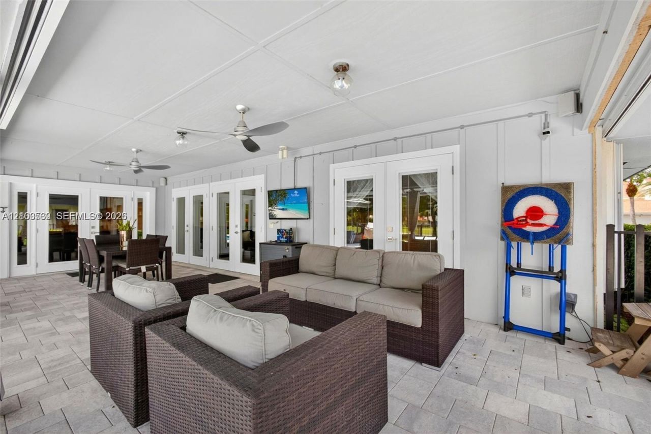 15 W Balfour Rd W , Palm Beach Gardens, FL 33418 Photo