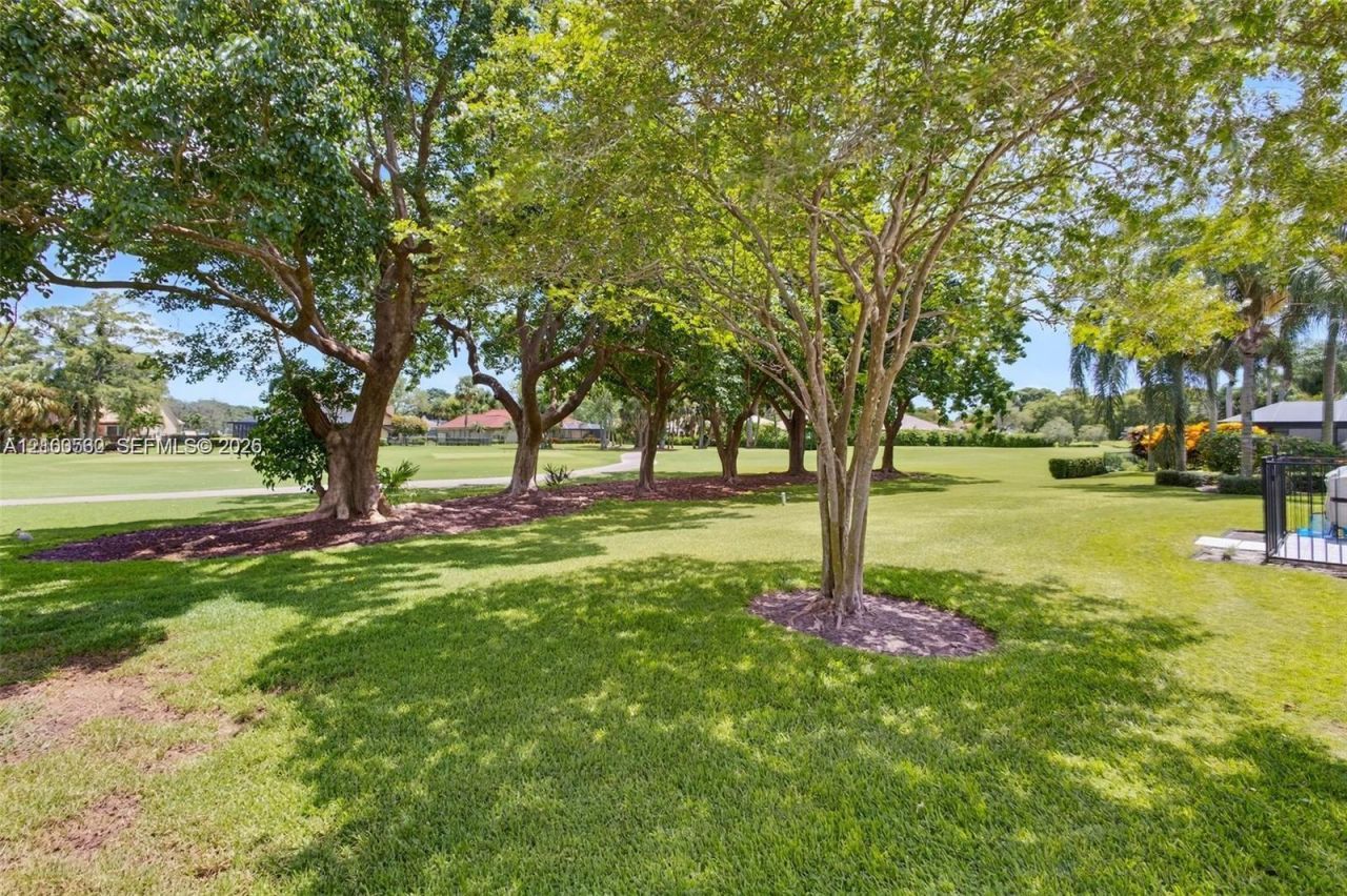 15 W Balfour Rd W , Palm Beach Gardens, FL 33418 Photo