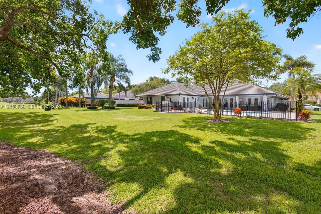 15 W Balfour Rd W , Palm Beach Gardens, FL 33418 Photo