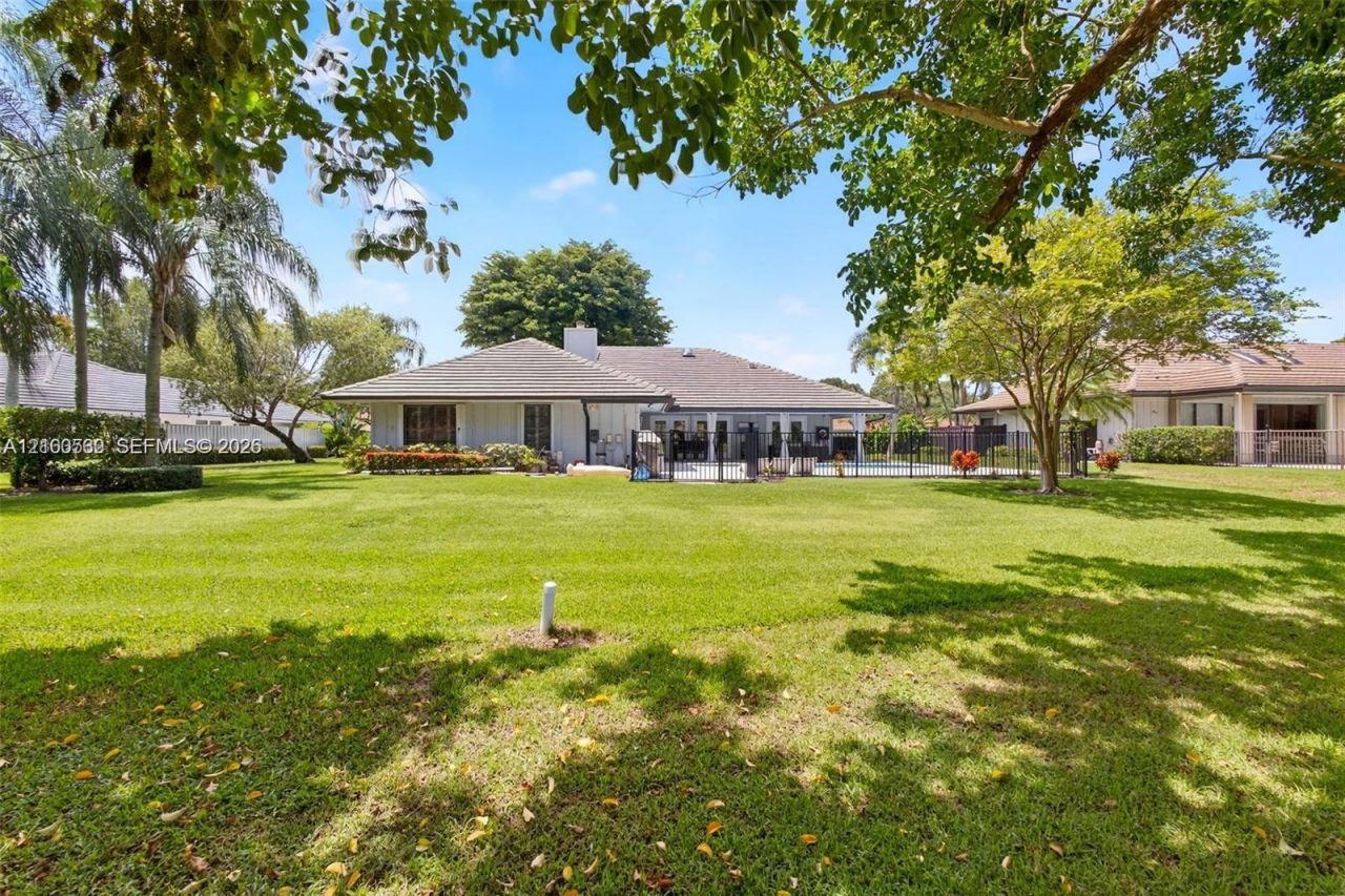 15 W Balfour Rd W , Palm Beach Gardens, FL 33418 Photo
