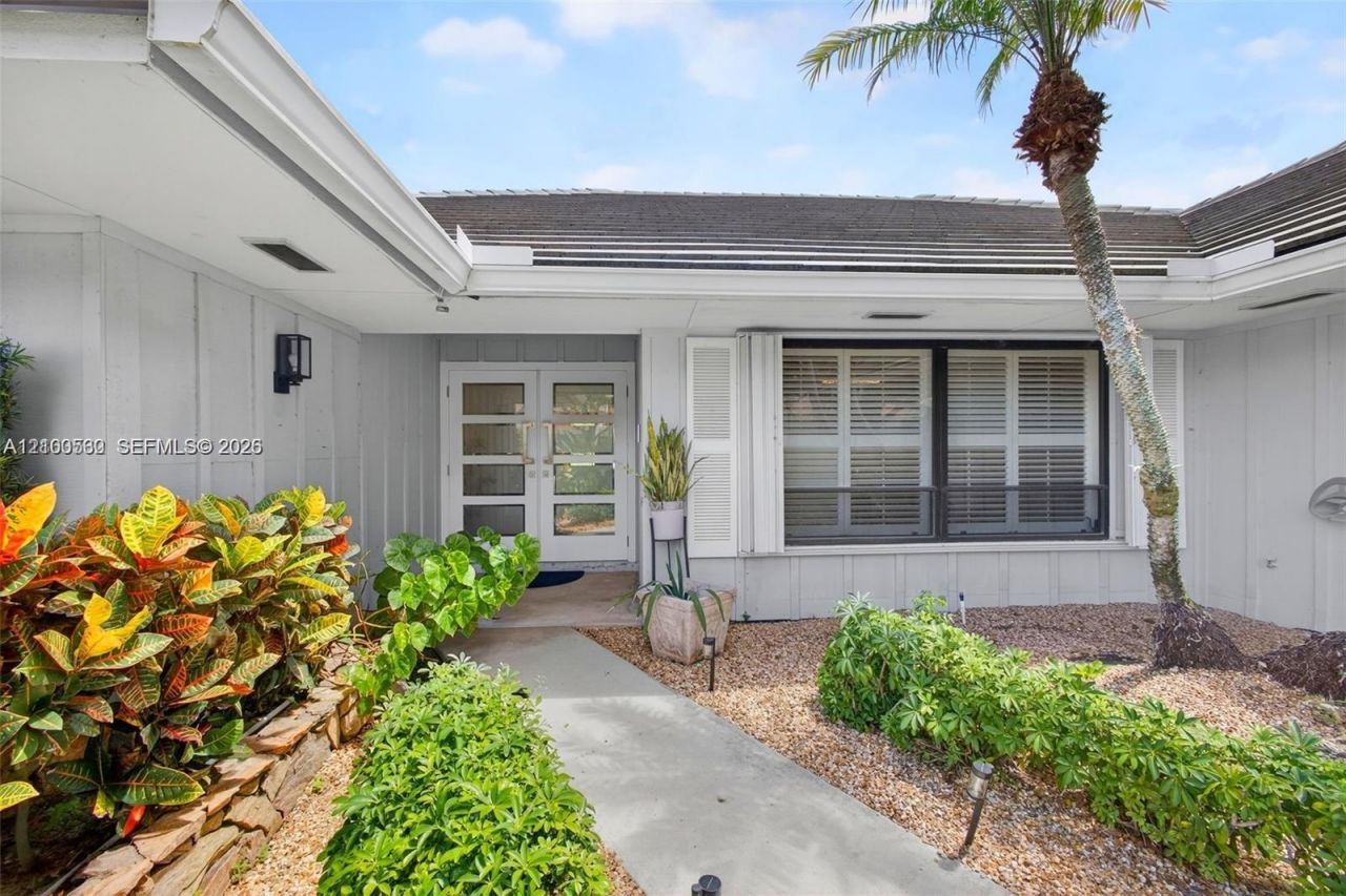15 W Balfour Rd W , Palm Beach Gardens, FL 33418 Photo