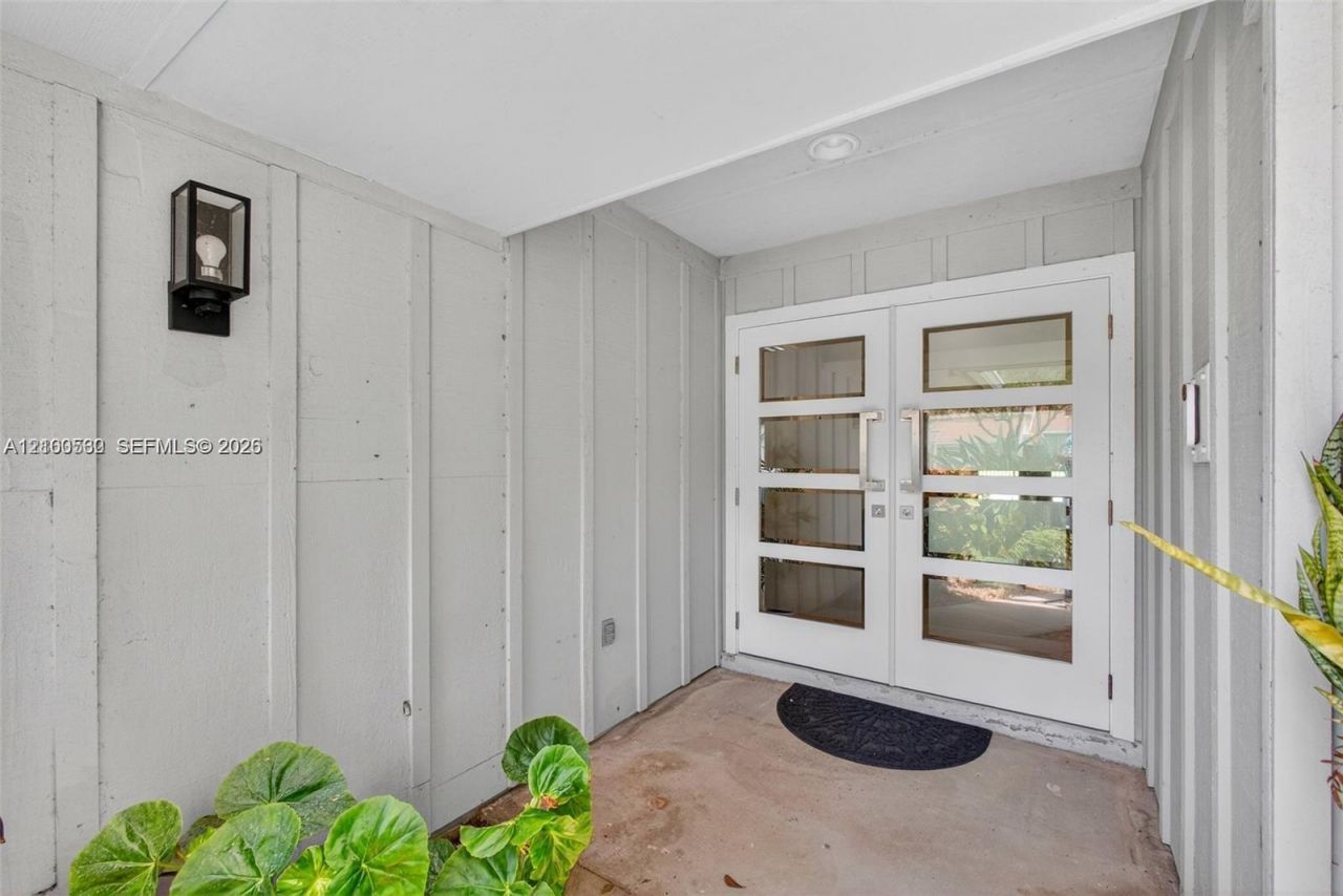 15 W Balfour Rd W , Palm Beach Gardens, FL 33418 Photo