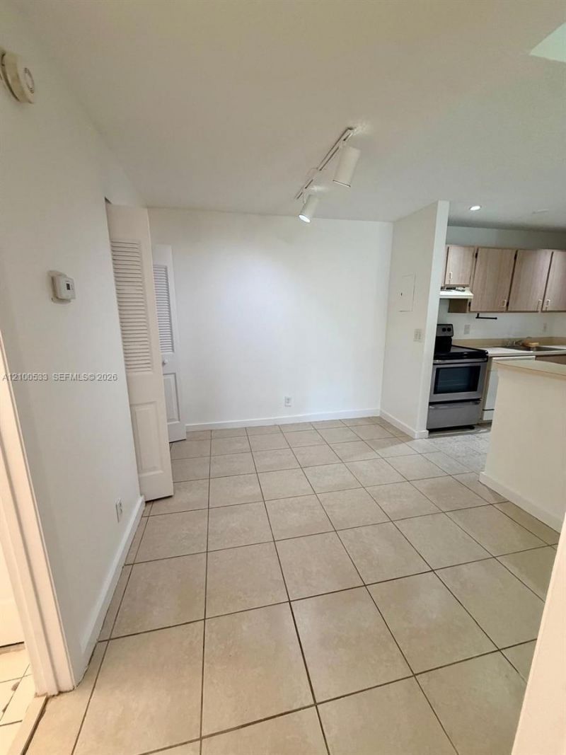 10765 Cleary Blvd , Unit 306, Plantation, FL 33324 Photo