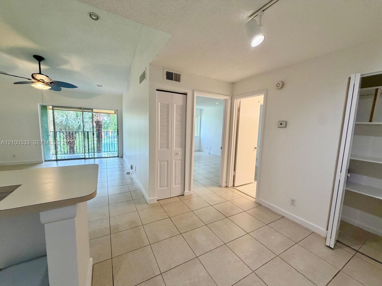 10765 Cleary Blvd , Unit 306, Plantation, FL 33324 Photo
