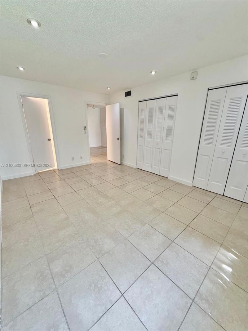 10765 Cleary Blvd , Unit 306, Plantation, FL 33324 Photo