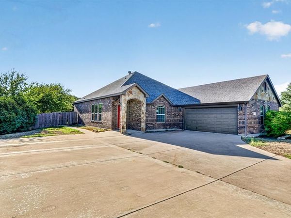 104 Anthony Lane, Red Oak, TX 75154
