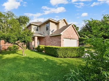 10015 Santa Garza Drive, Dallas, TX 75228