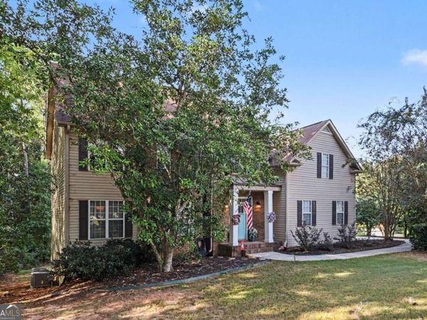 140 Manor Drive, Fayetteville, GA 30215