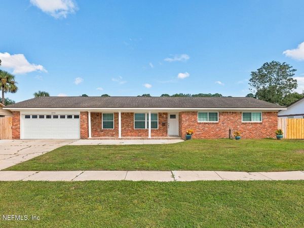 8833 COVENTRY Court, Jacksonville, FL 32257
