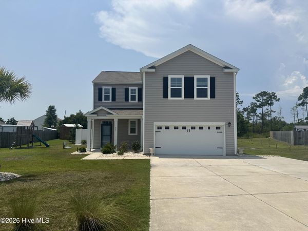 307 Crayfish Court , Peletier, NC 28584