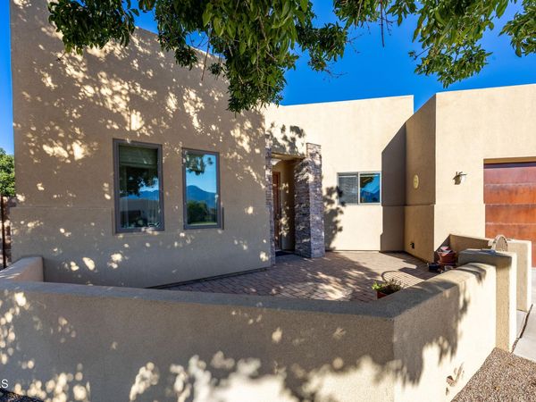 2021 SUNVIEW Court, Sierra Vista, AZ 85635