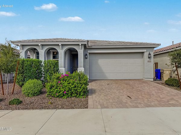 9022 W GEORGIA Avenue, Glendale, AZ 85305