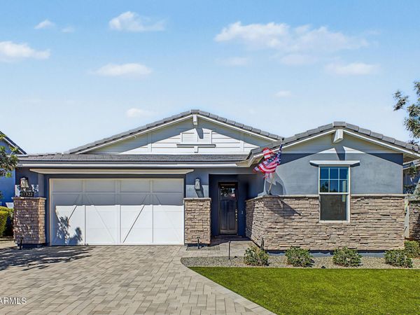 17322 W WILDWOOD Street, Surprise, AZ 85388