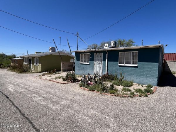 2528 N FONTANA Avenue, Tucson, AZ 85705