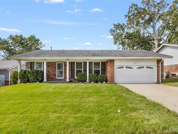 12021 Cato Drive , Florissant, MO 63033
