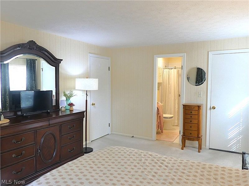 2021 King James Parkway, Unit 222, Westlake, OH 44145 Photo 12