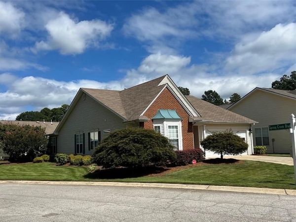 301 Singing Brook Lane , Mcdonough, GA 30253