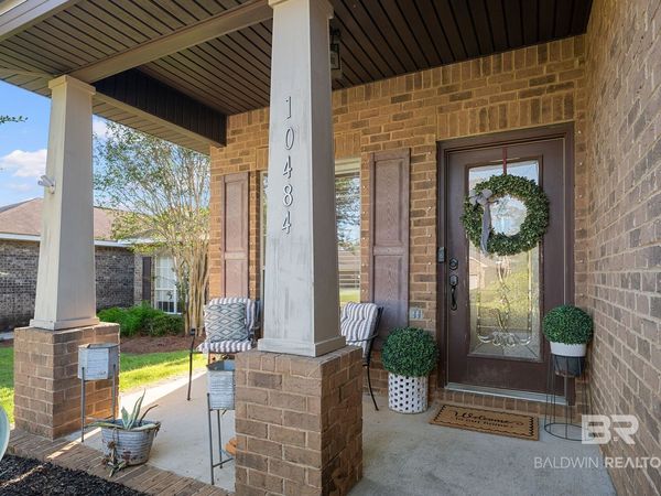 10484 Fionn Loop, Daphne, AL 36526