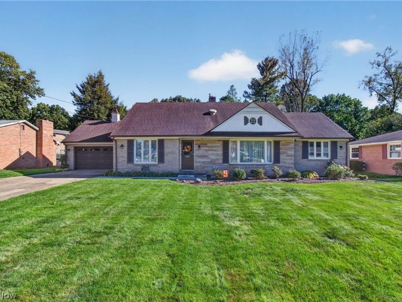 2007 Colonial Parkway NE, Massillon, OH 44646 Photo 24