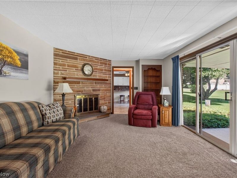 2007 Colonial Parkway NE, Massillon, OH 44646 Photo 9