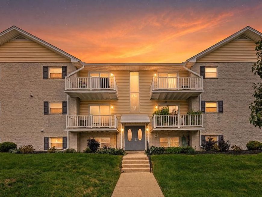 9 Warren Lodge Court, Unit 1-A, Cockeysville, MD 21030 Main Photo