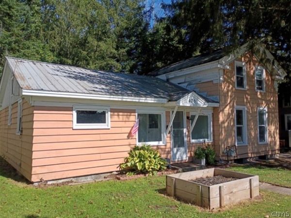 406 Main Street, Phoenix, NY 13135