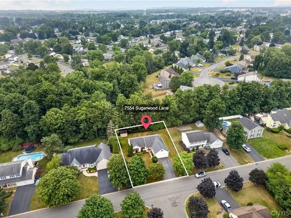 7554 Sugarwood Lane , Syracuse, NY 13212