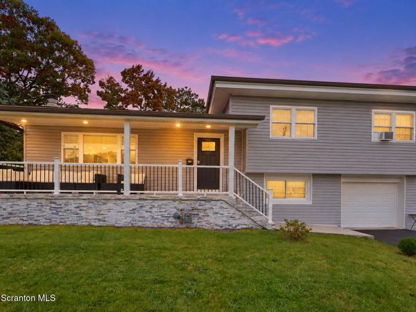 219 Karen Drive , Scranton, PA 18505