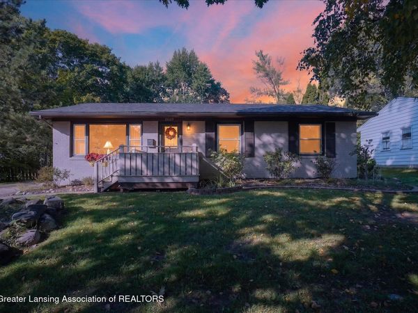 2009 Darby Drive, Lansing, MI 48906