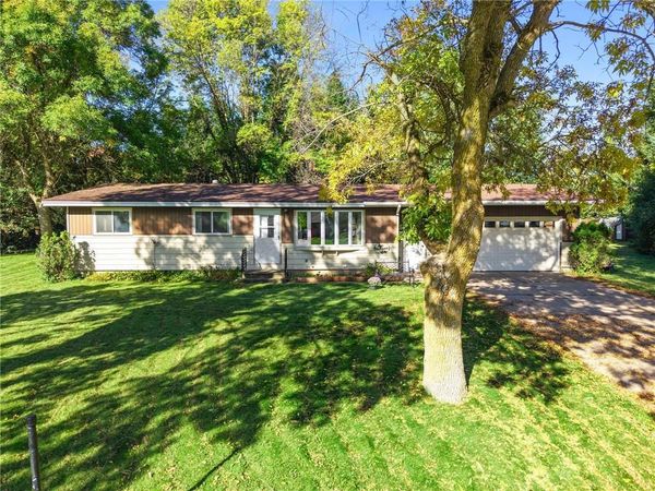 1055 10th Avenue, Cumberland, WI 54829