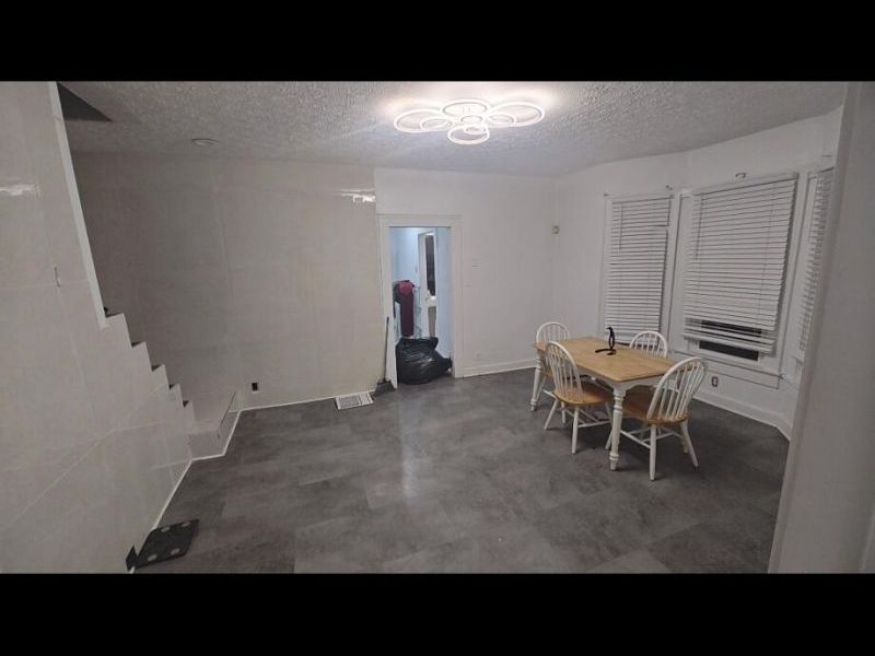 1635 S Center Boulevard, Springfield, OH 45506 Photo 6