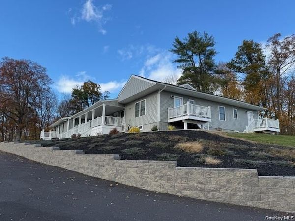 135 Cooper Road , Unit 1, Fishkill, NY 12524
