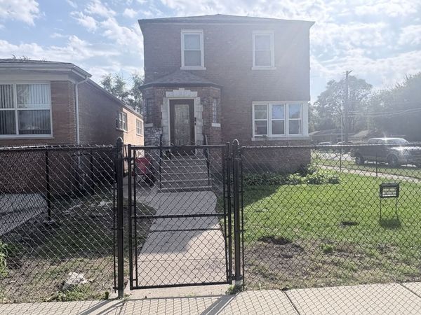 501 E 91st Place, Chicago, IL 60619