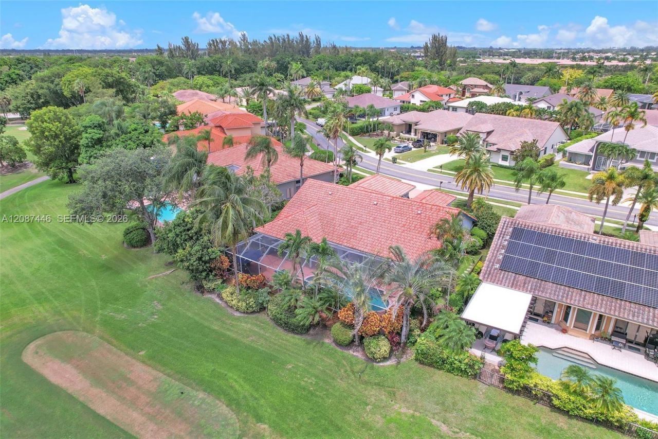 560 W Cypress Pointe Dr W, Pembroke Pines, FL 33027 Photo