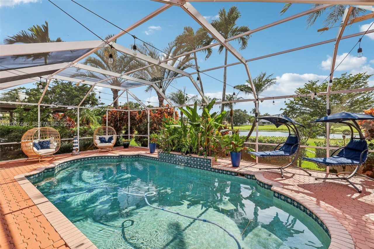 560 W Cypress Pointe Dr W, Pembroke Pines, FL 33027 Photo