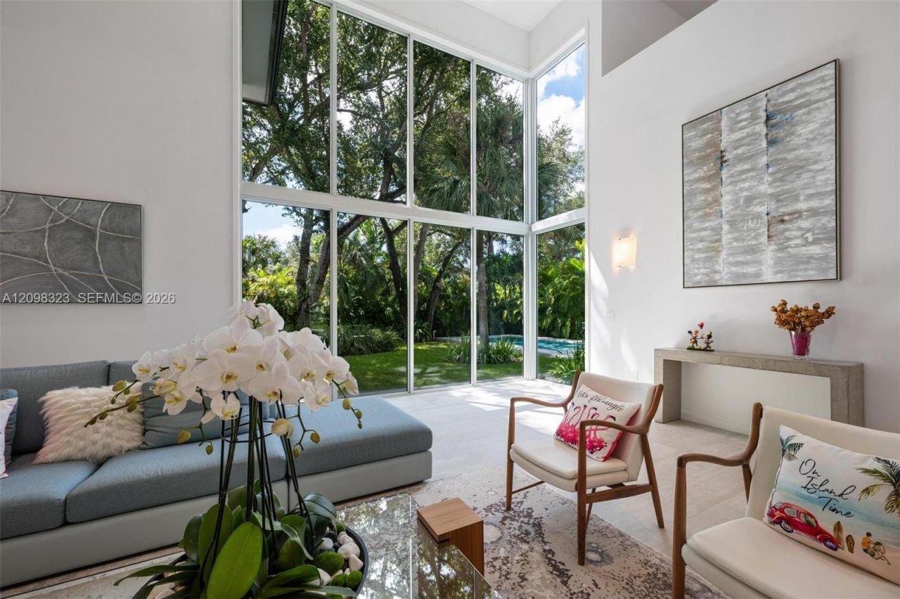 5960 SW 79th St , South Miami, FL 33143 Photo